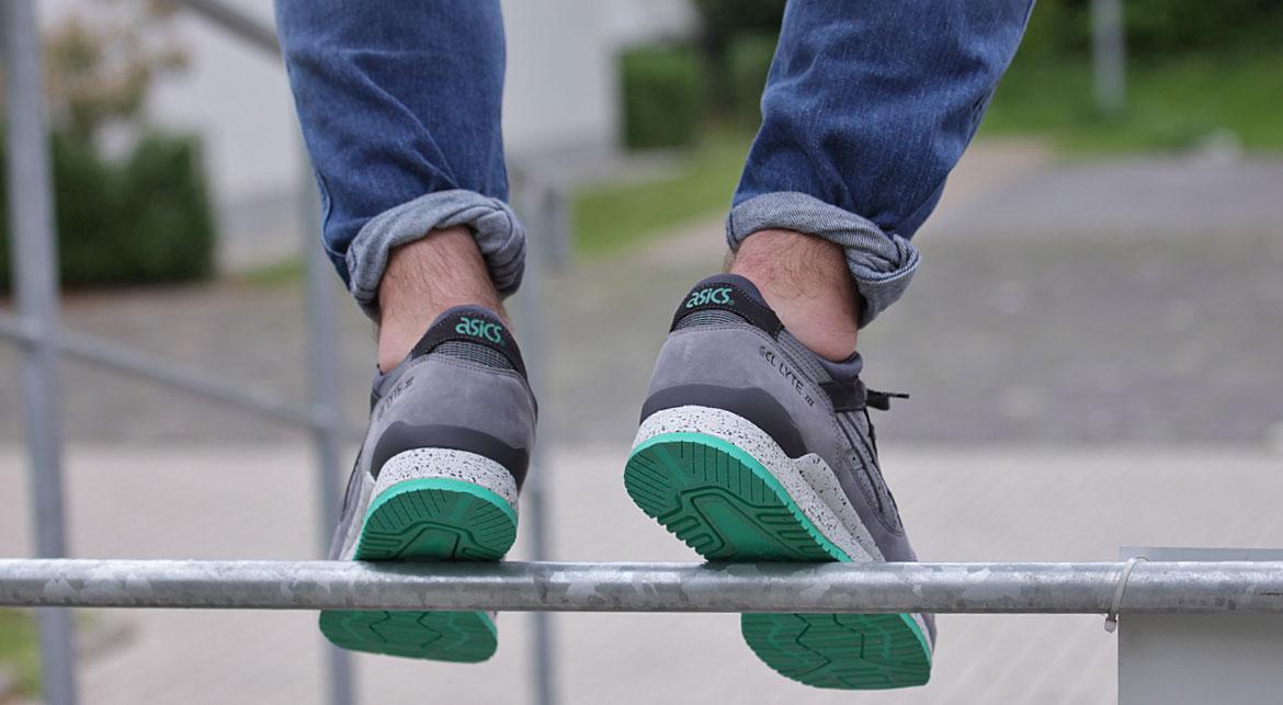 Asics gel lyte iii grey mint best sale